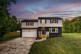 3691 Lyntz Townline Road SW, Lordstown, OH 44481