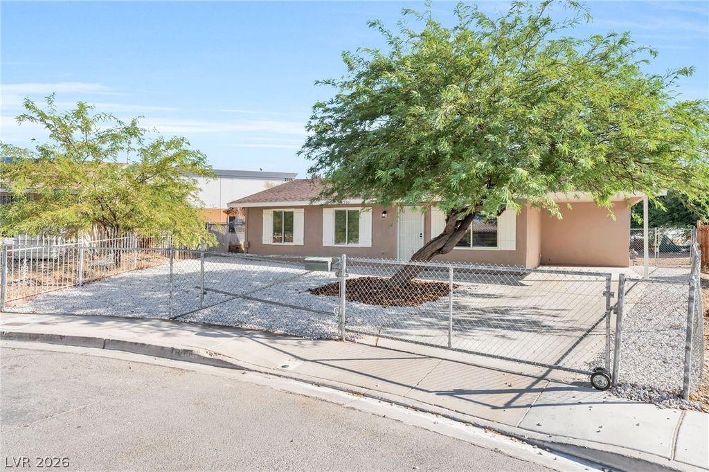 2210 Packard Place, North Las Vegas, NV 89030 — photo 3