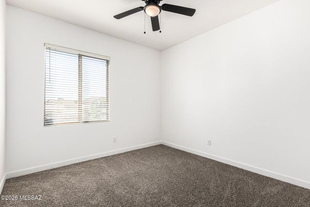 9086 E La Palma Drive, Tucson, AZ 85747