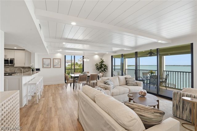 8403 Estero BLVD 201, Fort Myers Beach, FL 33931