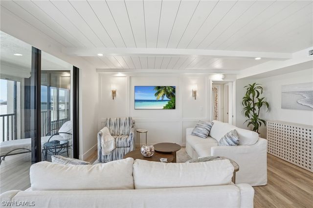 8403 Estero BLVD 201, Fort Myers Beach, FL 33931