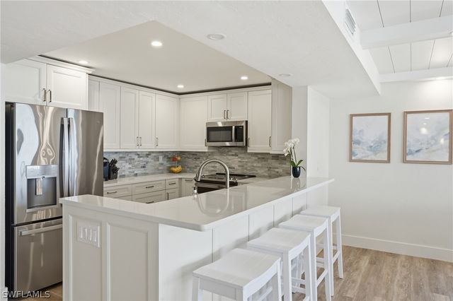 8403 Estero BLVD 201, Fort Myers Beach, FL 33931