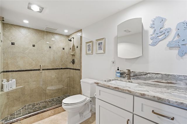 8403 Estero BLVD 201, Fort Myers Beach, FL 33931