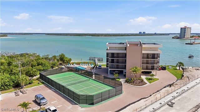 8403 Estero BLVD 201, Fort Myers Beach, FL 33931