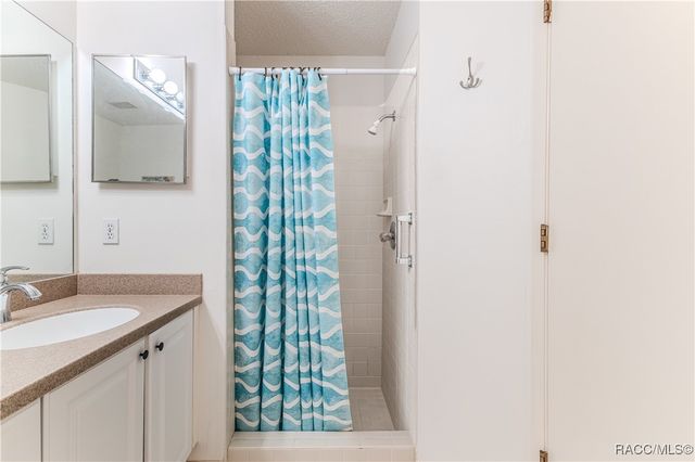 3008 Whispering Pines Court, Spring Hill, FL 34606