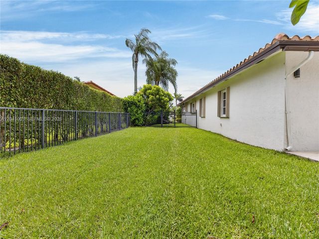 16641 Royal Poinciana Drive, Weston, FL 33326