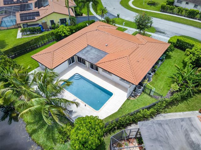 16641 Royal Poinciana Drive, Weston, FL 33326