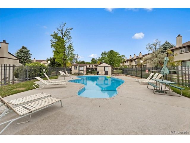 2615 S Peoria St, Aurora, CO 80014