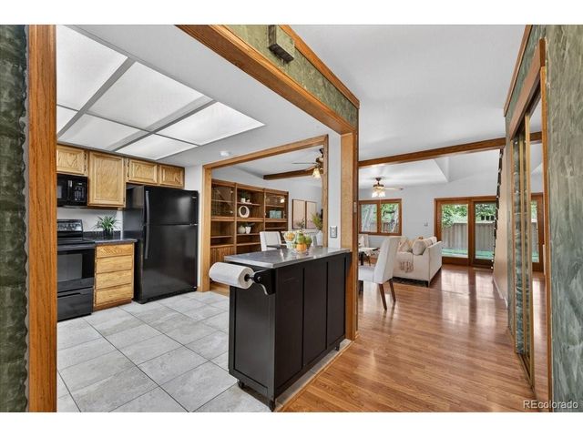 2615 S Peoria St, Aurora, CO 80014