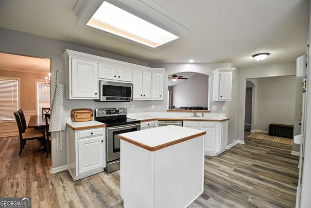 719 Overlook Drive, Winder, GA 30680
