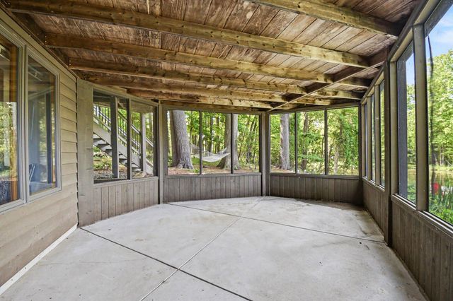 1843 Timber Trail Drive SE, Ada, MI 49301