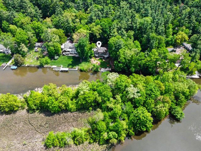 1843 Timber Trail Drive SE, Ada, MI 49301