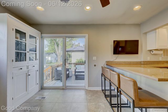 1518 Bauman Avenue, Royal Oak, MI 48073