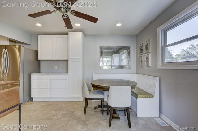 1518 Bauman Avenue, Royal Oak, MI 48073