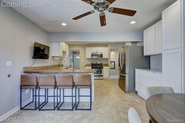 1518 Bauman Avenue, Royal Oak, MI 48073