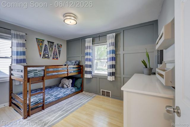 1518 Bauman Avenue, Royal Oak, MI 48073