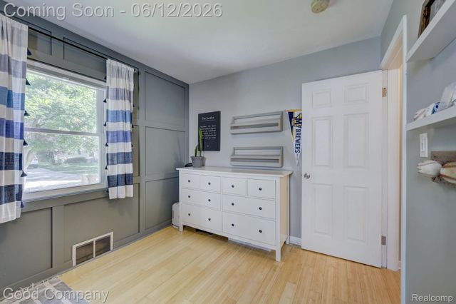 1518 Bauman Avenue, Royal Oak, MI 48073