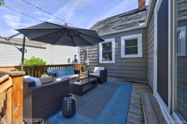 1518 Bauman Avenue, Royal Oak, MI 48073