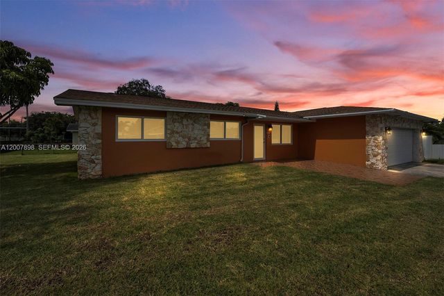 19102 NW 33rd Pl 19102, Miami Gardens, FL 33056