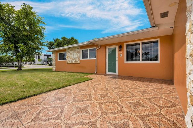 19102 NW 33rd Pl 19102, Miami Gardens, FL 33056