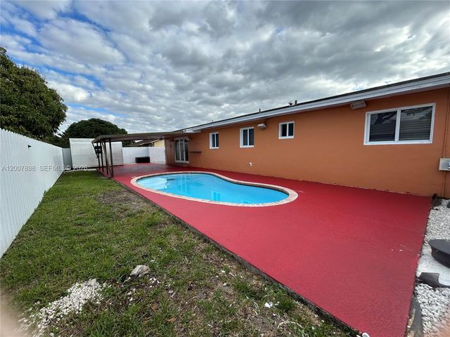 19102 NW 33rd Pl 19102, Miami Gardens, FL 33056