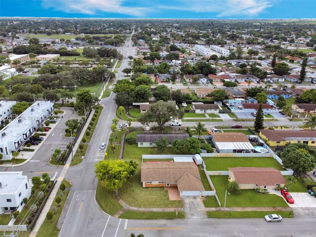 19102 NW 33rd Pl 19102, Miami Gardens, FL 33056