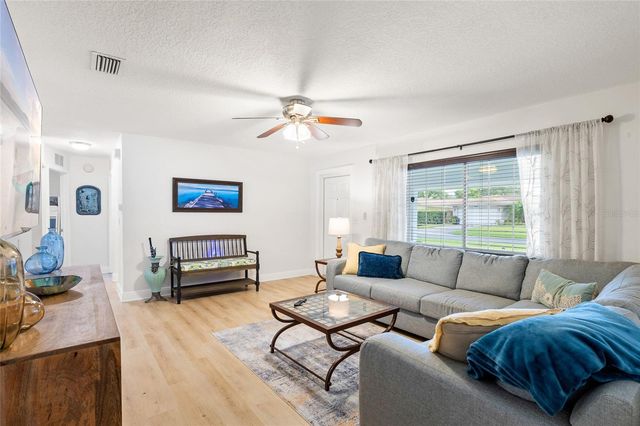 6398 WOODLAND BOULEVARD N, Pinellas Park, FL 33781