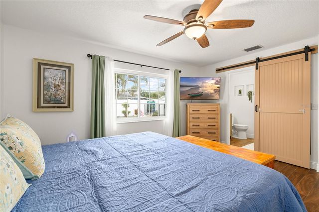 6398 WOODLAND BOULEVARD N, Pinellas Park, FL 33781