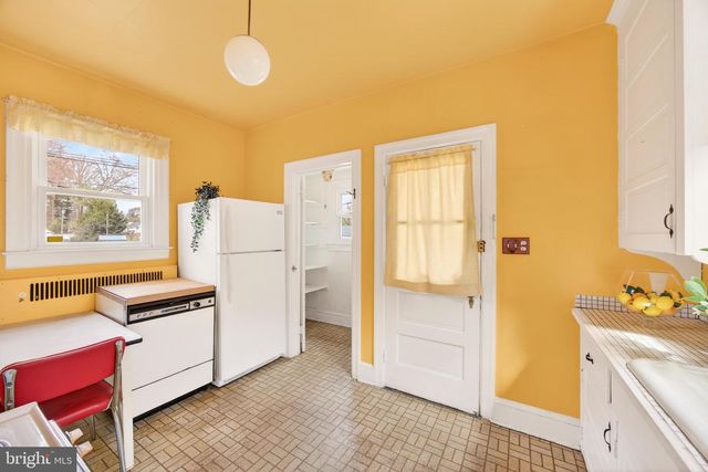 226 GLENMORE AVE, Catonsville, MD 21228