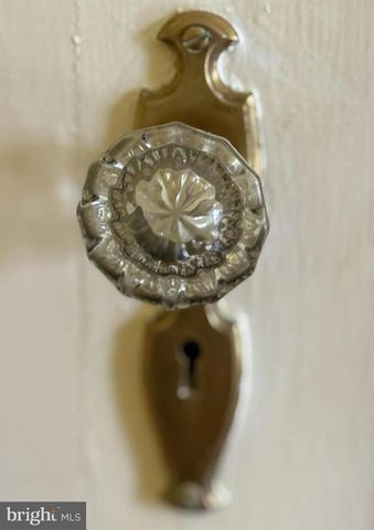 226 GLENMORE AVE, Catonsville, MD 21228