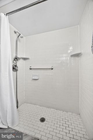 226 GLENMORE AVE, Catonsville, MD 21228