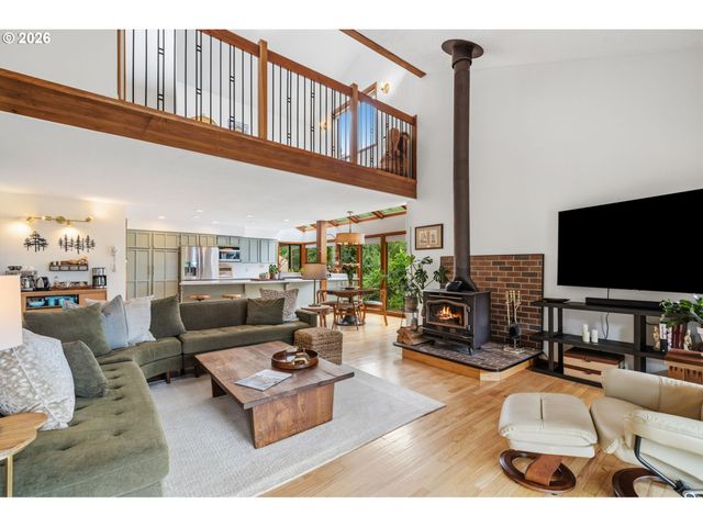 15317 Ne WINSOR Dr, Brush Prairie, WA 98606