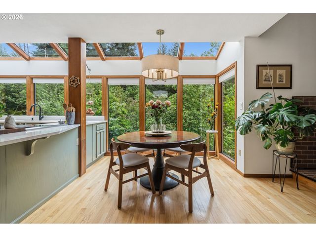 15317 Ne WINSOR Dr, Brush Prairie, WA 98606
