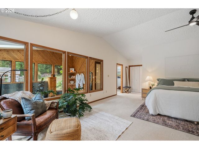 15317 Ne WINSOR Dr, Brush Prairie, WA 98606