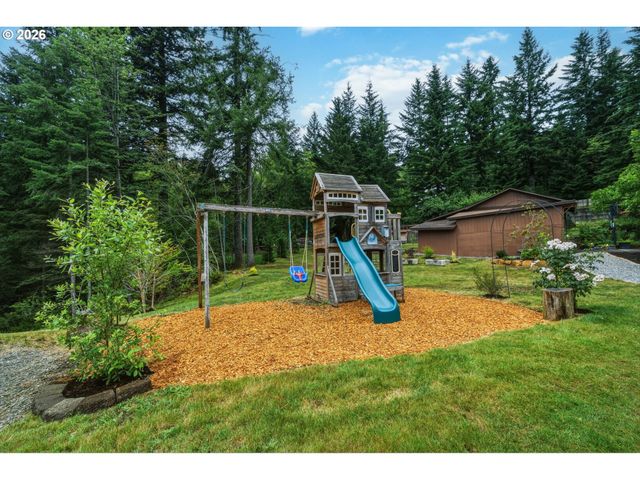 15317 Ne WINSOR Dr, Brush Prairie, WA 98606