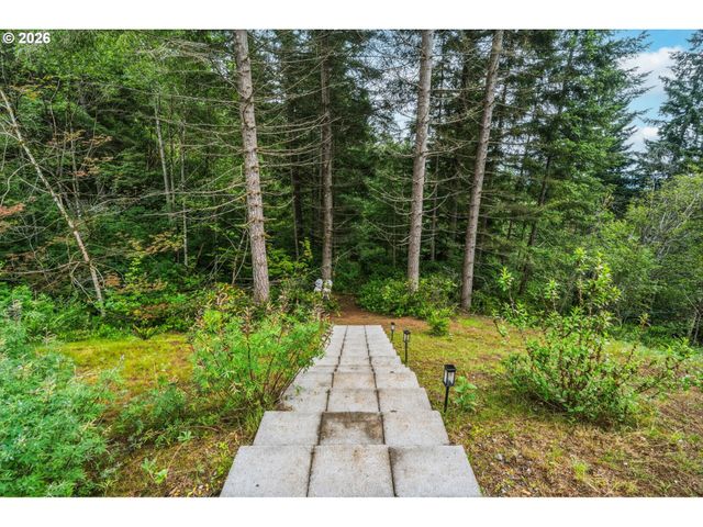 15317 Ne WINSOR Dr, Brush Prairie, WA 98606