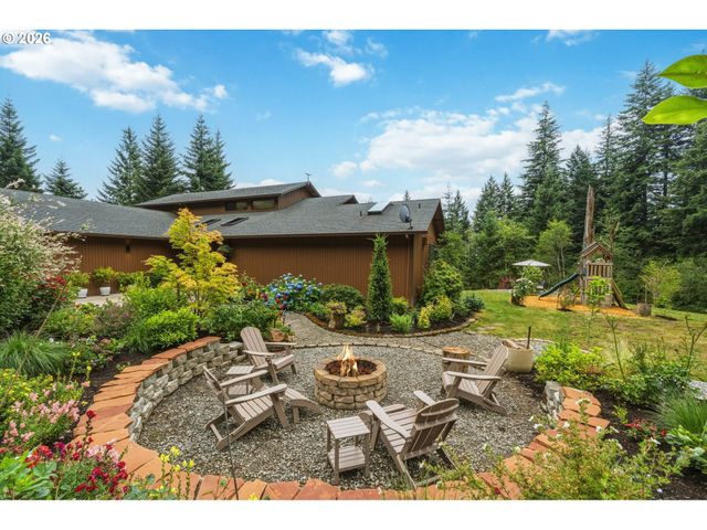 15317 Ne WINSOR Dr, Brush Prairie, WA 98606