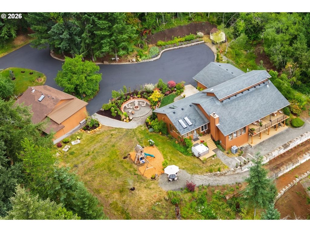 15317 Ne WINSOR Dr, Brush Prairie, WA 98606