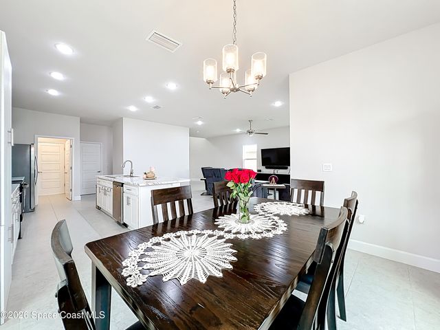 2204 Middlebury Drive SE, Palm Bay, FL 32909