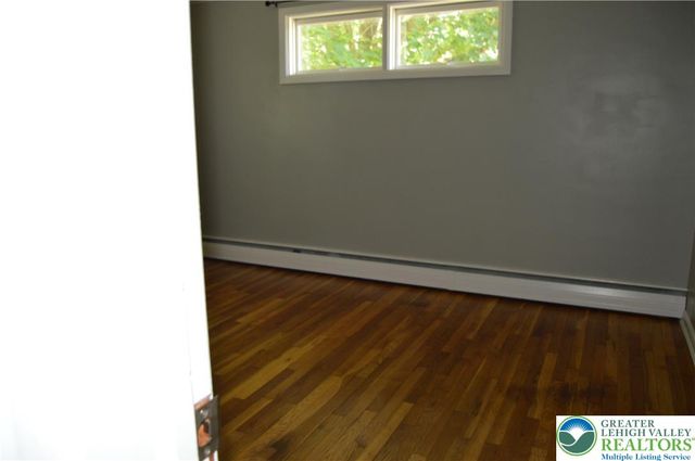 1819 Blue Barn Road, South Whitehall Twp, PA 18069