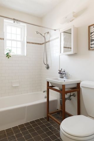 5 Walden 8, Cambridge, MA 02140