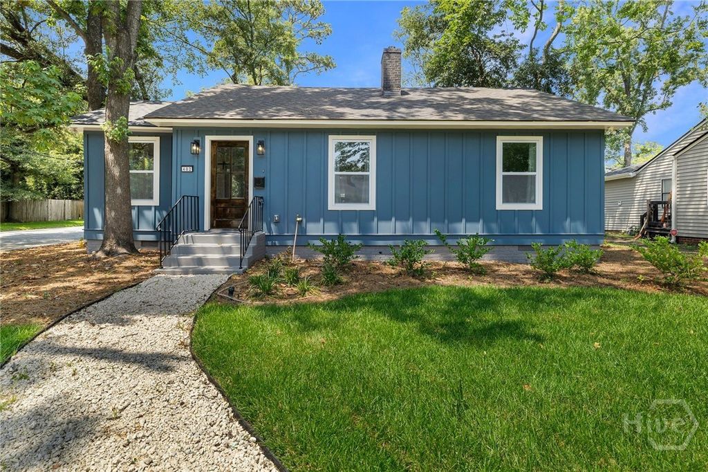 Image 1 of property listing at 402 E 57th Street, Savannah, GA 31405