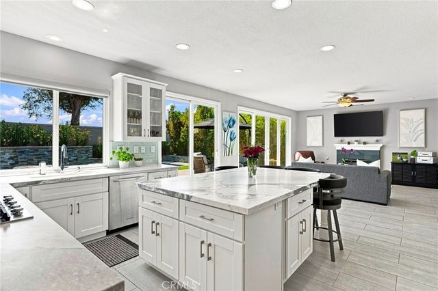 75 Legacy, Irvine, CA 92602