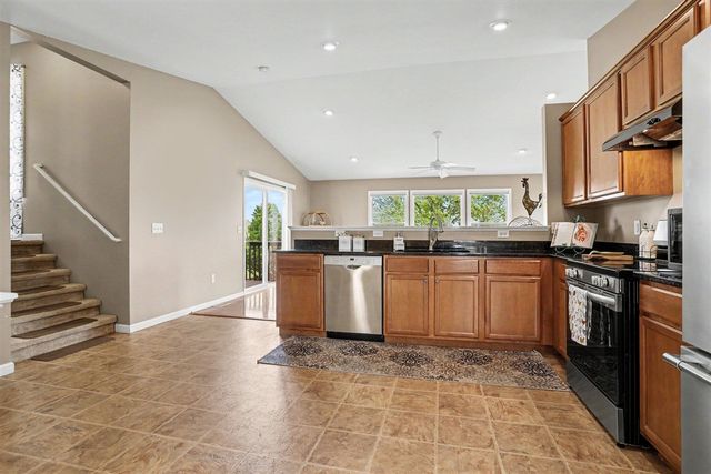 8837 Geiser Grove, Richland, MI 49083