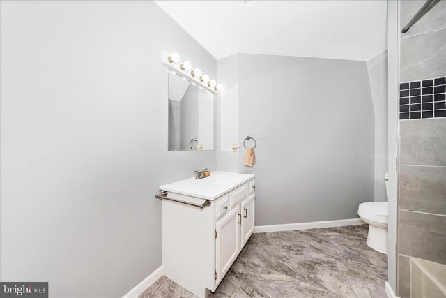 2813 FRY RD, Jefferson, MD 21755