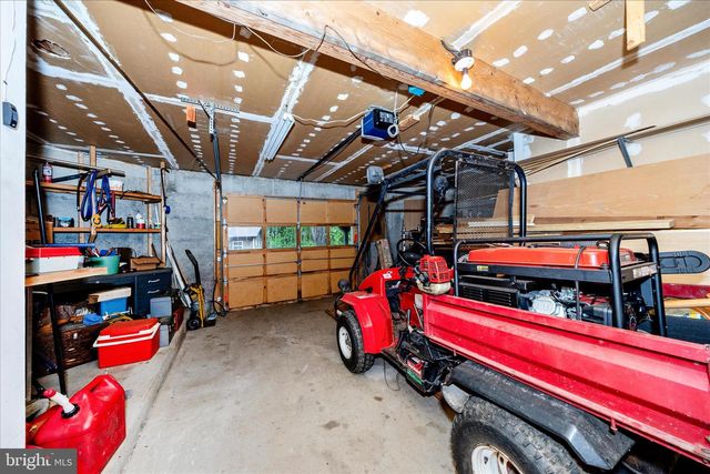 2813 FRY RD, Jefferson, MD 21755