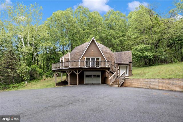 2813 FRY RD, Jefferson, MD 21755