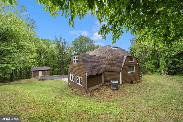 2813 FRY RD, Jefferson, MD 21755