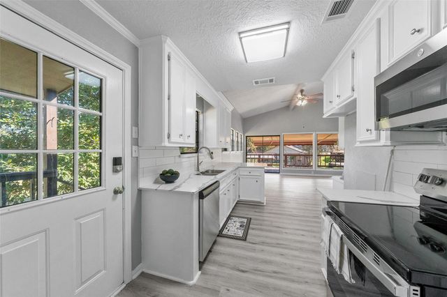 124 Timbo Trail, Livingston, TX 77351