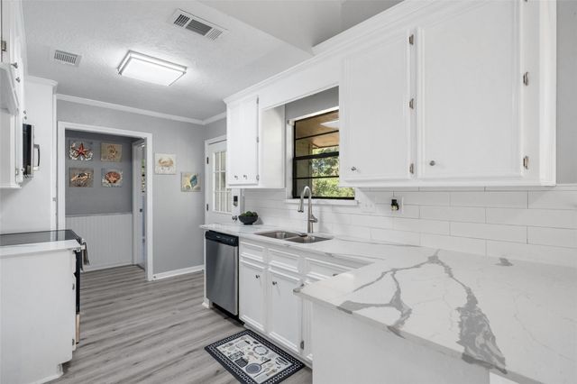 124 Timbo Trail, Livingston, TX 77351